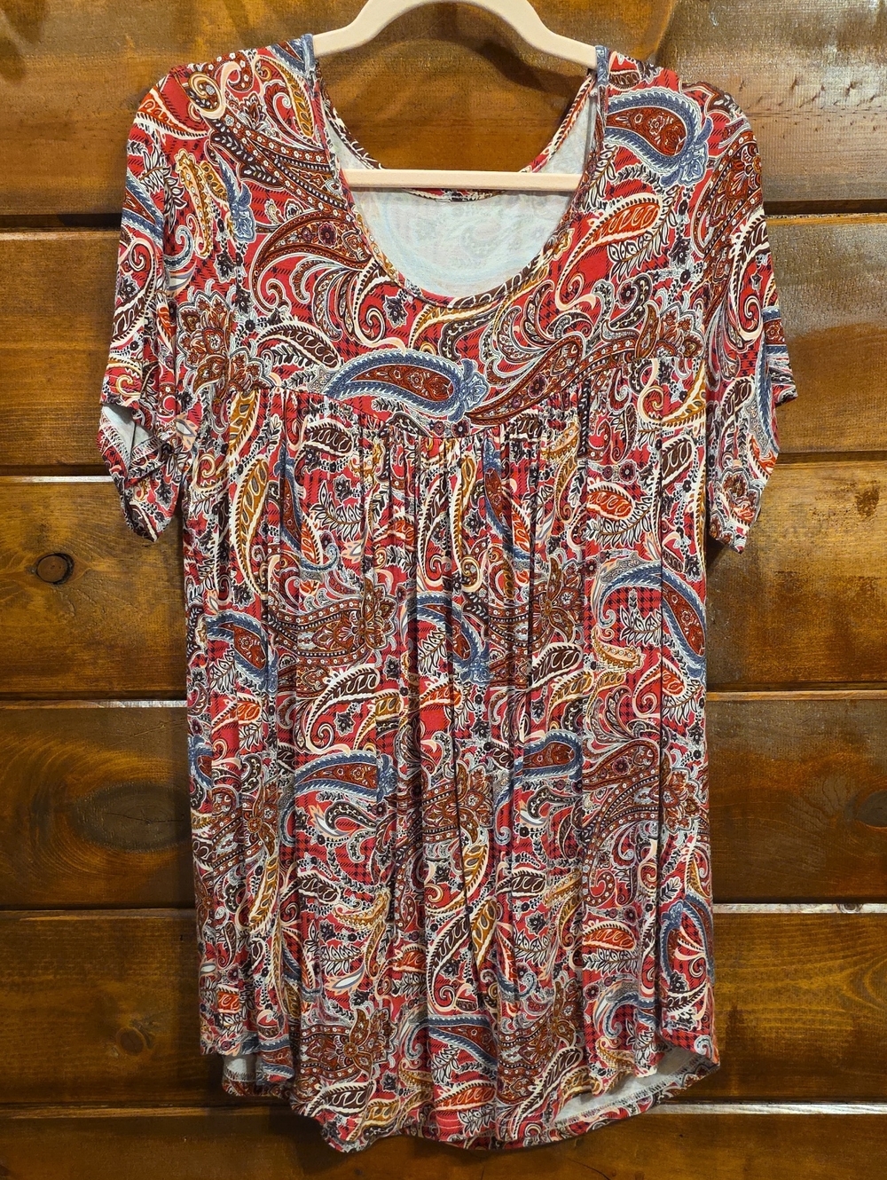 Women’s Red Paisley Short-Sleeve Babydoll Top